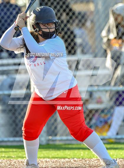 Thumbnail 3 in Glenn @ Norwalk photogallery.