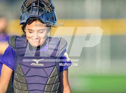 Thumbnail 3 in Glenn @ Norwalk photogallery.