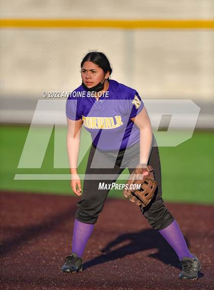 Thumbnail 1 in Glenn @ Norwalk photogallery.