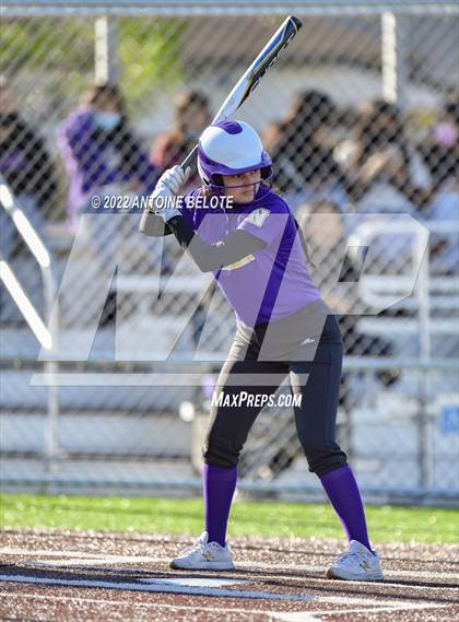 Thumbnail 1 in Glenn @ Norwalk photogallery.