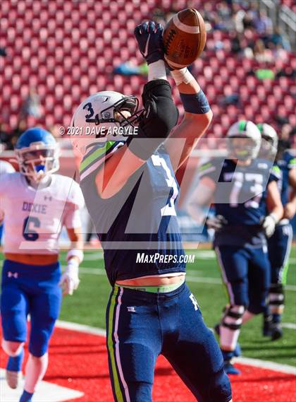 Thumbnail 3 in Ridgeline vs. Dixie (UHSAA 4A Final) photogallery.