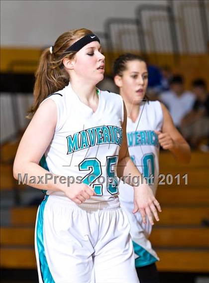 Thumbnail 2 in Pasadena Memorial vs Cy-Ridge (McDonald's Texas Invitational) photogallery.