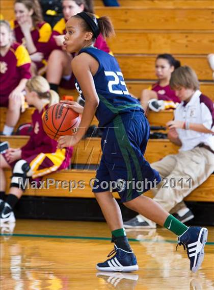 Thumbnail 2 in Pasadena Memorial vs Cy-Ridge (McDonald's Texas Invitational) photogallery.