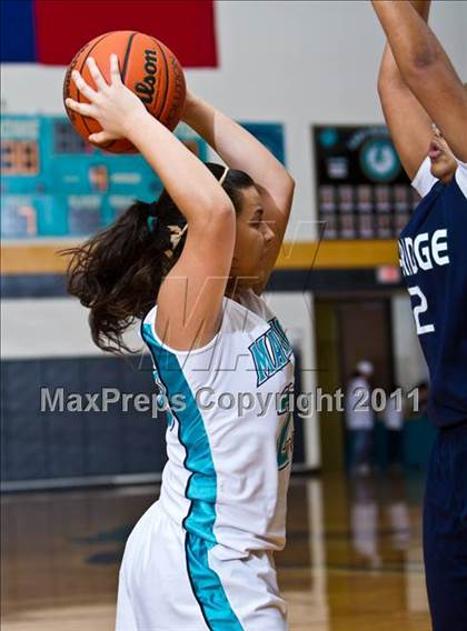 Thumbnail 2 in Pasadena Memorial vs Cy-Ridge (McDonald's Texas Invitational) photogallery.