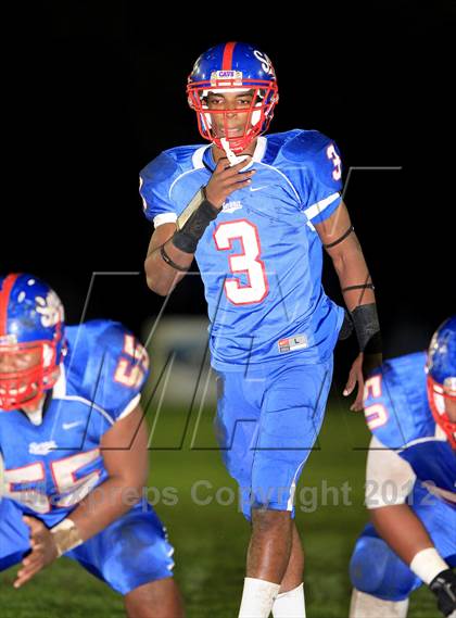 Thumbnail 3 in Chaminade @ Serra (CIF SS Western Division Final) photogallery.