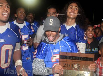 Thumbnail 2 in Chaminade @ Serra (CIF SS Western Division Final) photogallery.