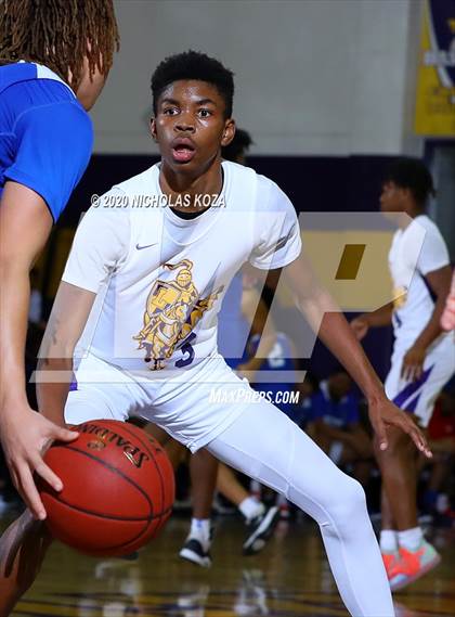 Thumbnail 2 in Serra vs. Lynwood (CIF SS Playoffs) photogallery.