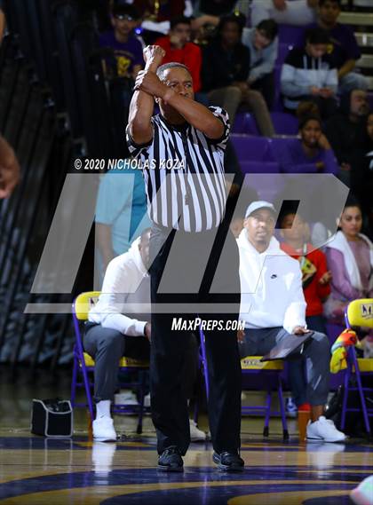 Thumbnail 1 in Serra vs. Lynwood (CIF SS Playoffs) photogallery.