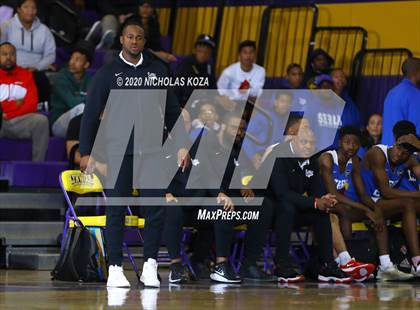 Thumbnail 2 in Serra vs. Lynwood (CIF SS Playoffs) photogallery.