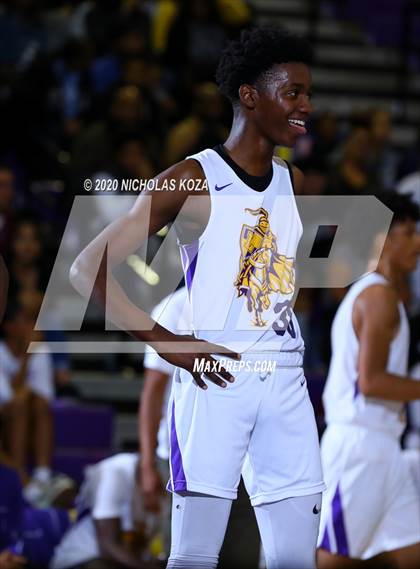 Thumbnail 1 in Serra vs. Lynwood (CIF SS Playoffs) photogallery.