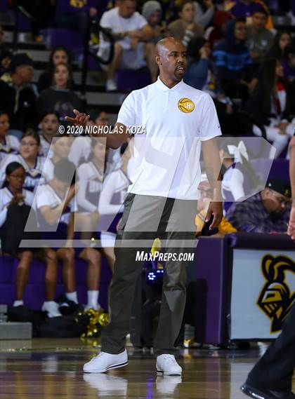 Thumbnail 1 in Serra vs. Lynwood (CIF SS Playoffs) photogallery.