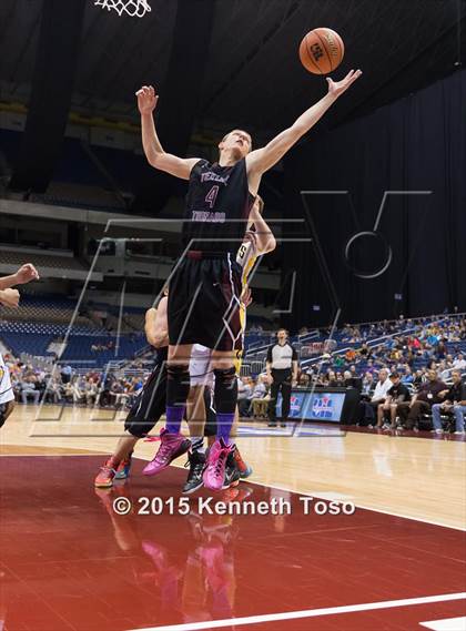 Thumbnail 1 in Grady vs. Texline (UIL 1A Final) photogallery.