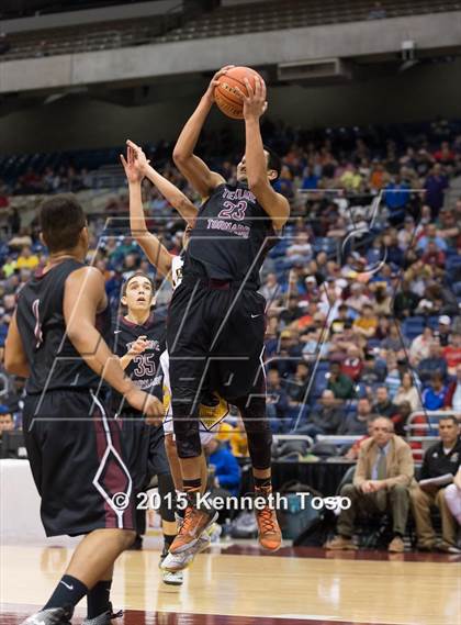 Thumbnail 2 in Grady vs. Texline (UIL 1A Final) photogallery.