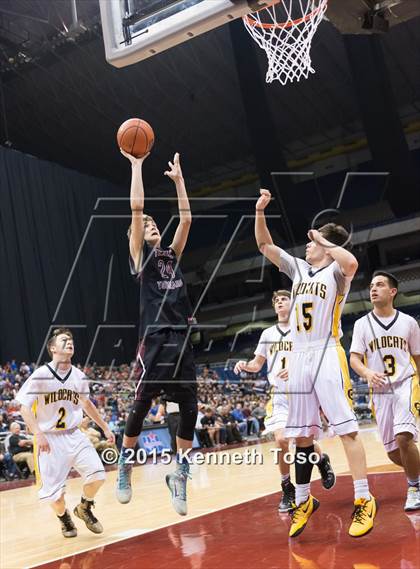 Thumbnail 3 in Grady vs. Texline (UIL 1A Final) photogallery.