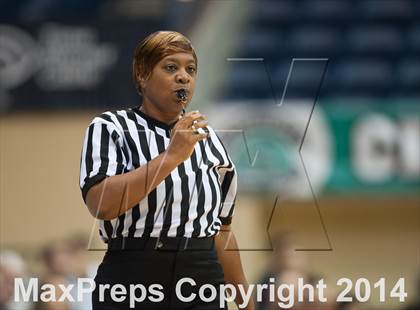 Thumbnail 2 in Hoover Vs Point Loma (CIF SDS D4 Final) photogallery.