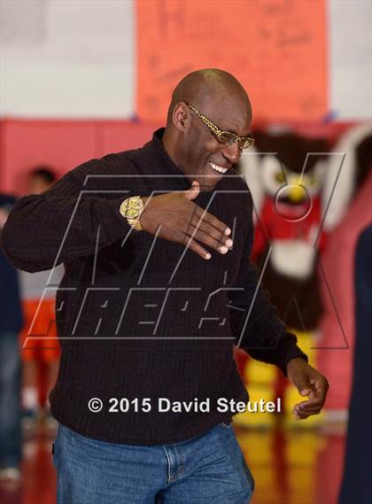 Thumbnail 1 in Valley Christian vs. Sacramento Country Day (CIF SJS D6 Final) photogallery.