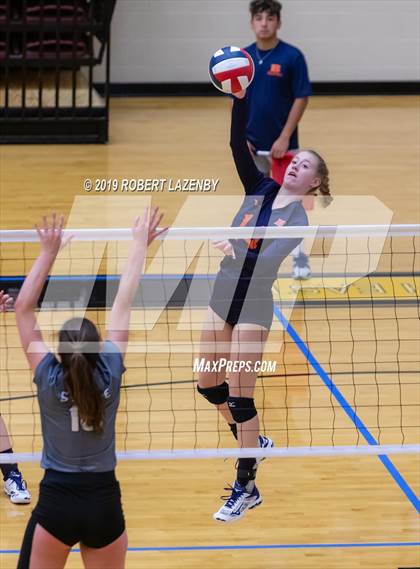 Thumbnail 2 in Brandeis vs. Steele photogallery.