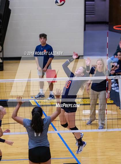 Thumbnail 1 in Brandeis vs. Steele photogallery.