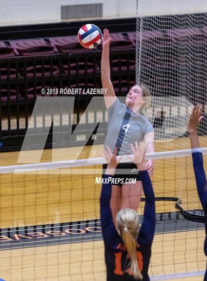 Thumbnail 3 in Brandeis vs. Steele photogallery.