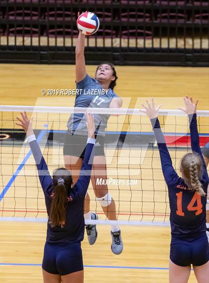 Thumbnail 1 in Brandeis vs. Steele photogallery.