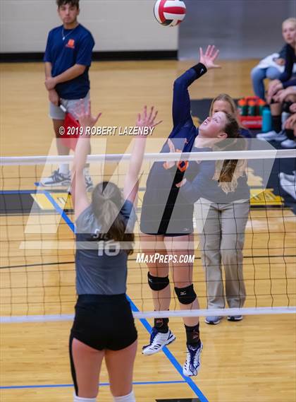 Thumbnail 1 in Brandeis vs. Steele photogallery.