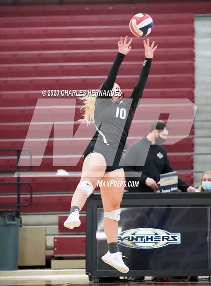 Thumbnail 3 in New Caney @ A&M Consolidated photogallery.