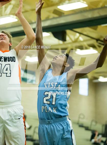 Thumbnail 3 in Vista PEAK Prep vs. Lakewood photogallery.