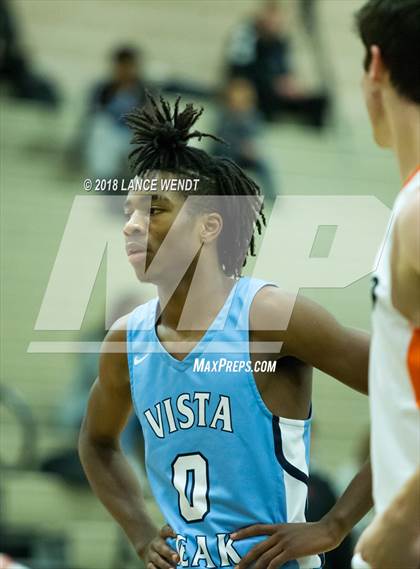 Thumbnail 2 in Vista PEAK Prep vs. Lakewood photogallery.