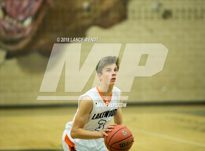 Thumbnail 3 in Vista PEAK Prep vs. Lakewood photogallery.