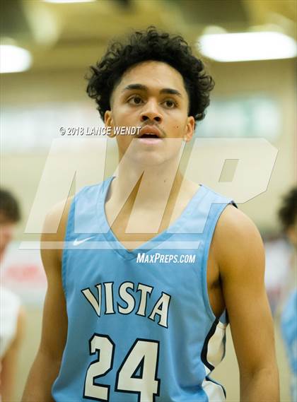 Thumbnail 1 in Vista PEAK Prep vs. Lakewood photogallery.