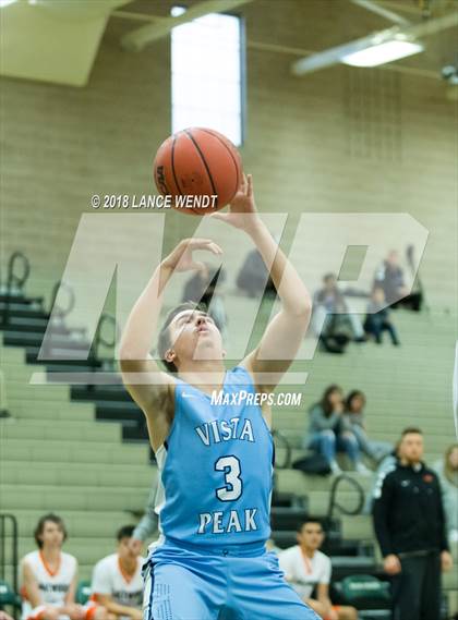 Thumbnail 3 in Vista PEAK Prep vs. Lakewood photogallery.