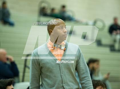 Thumbnail 1 in Vista PEAK Prep vs. Lakewood photogallery.