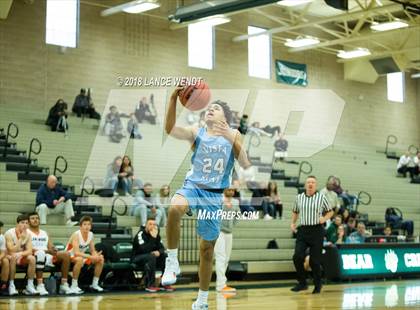 Thumbnail 2 in Vista PEAK Prep vs. Lakewood photogallery.