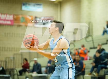 Thumbnail 3 in Vista PEAK Prep vs. Lakewood photogallery.