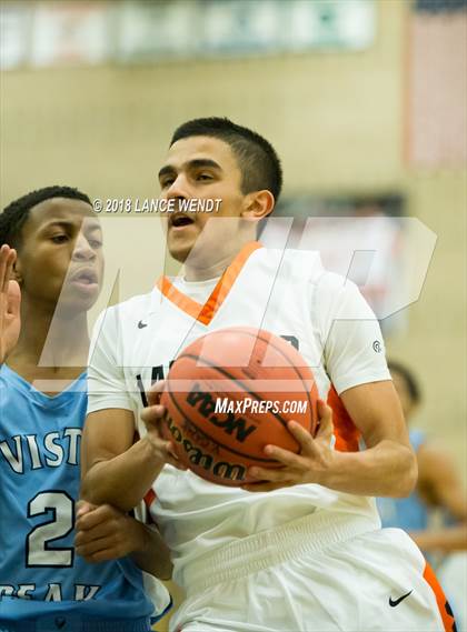 Thumbnail 3 in Vista PEAK Prep vs. Lakewood photogallery.