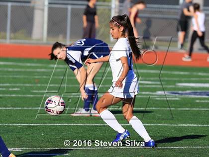 Thumbnail 2 in JV: San Dieguito Academy @ San Marcos photogallery.