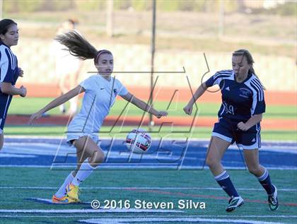 Thumbnail 2 in JV: San Dieguito Academy @ San Marcos photogallery.