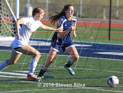 Thumbnail 3 in JV: San Dieguito Academy @ San Marcos photogallery.