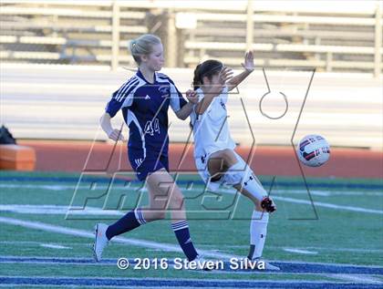 Thumbnail 2 in JV: San Dieguito Academy @ San Marcos photogallery.