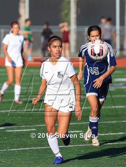 Thumbnail 2 in JV: San Dieguito Academy @ San Marcos photogallery.