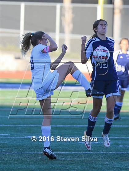 Thumbnail 3 in JV: San Dieguito Academy @ San Marcos photogallery.