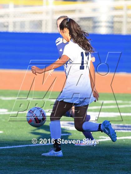 Thumbnail 2 in JV: San Dieguito Academy @ San Marcos photogallery.