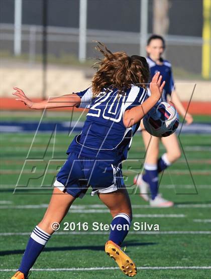 Thumbnail 2 in JV: San Dieguito Academy @ San Marcos photogallery.