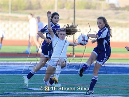 Thumbnail 3 in JV: San Dieguito Academy @ San Marcos photogallery.
