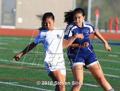 Thumbnail 2 in JV: San Dieguito Academy @ San Marcos photogallery.