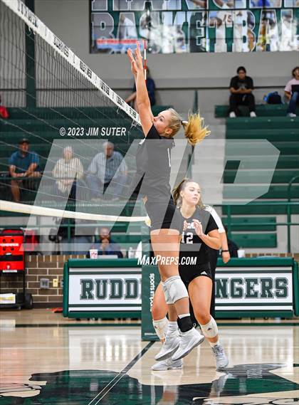 Thumbnail 2 in Rudder vs College Station photogallery.