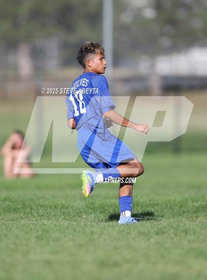 Thumbnail 3 in JV: Valor Christian @ Grandview photogallery.