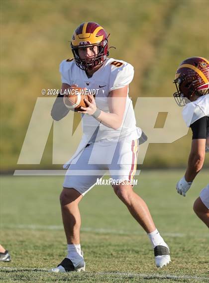 Thumbnail 2 in Windsor @ Pomona (CHSAA 3A Quarter Final) photogallery.
