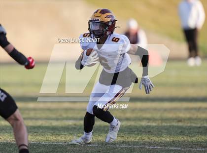 Thumbnail 2 in Windsor @ Pomona (CHSAA 3A Quarter Final) photogallery.