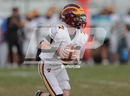 Thumbnail 1 in Windsor @ Pomona (CHSAA 3A Quarter Final) photogallery.